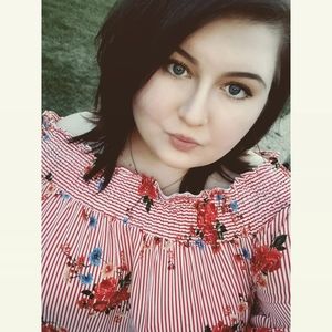 Meet your Posher, Robin